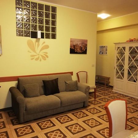 Casa Vacanze Rosy Giardini Naxos Exterior foto