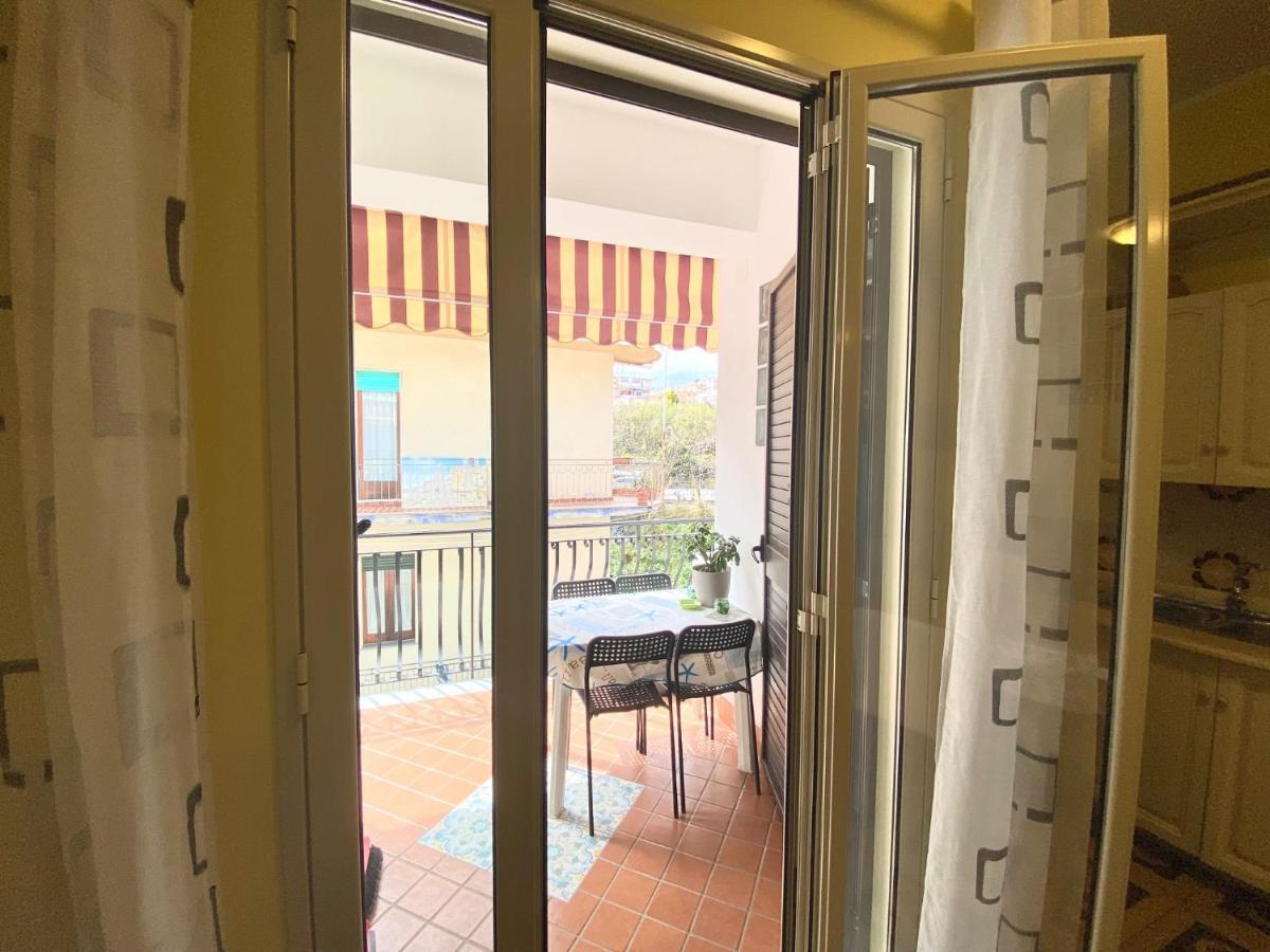Casa Vacanze Rosy Giardini Naxos Exterior foto